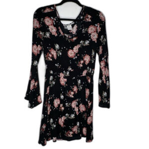 American Rag Boho Peasant Dress Floral-Size Medium Long Sleeve Black Pattern